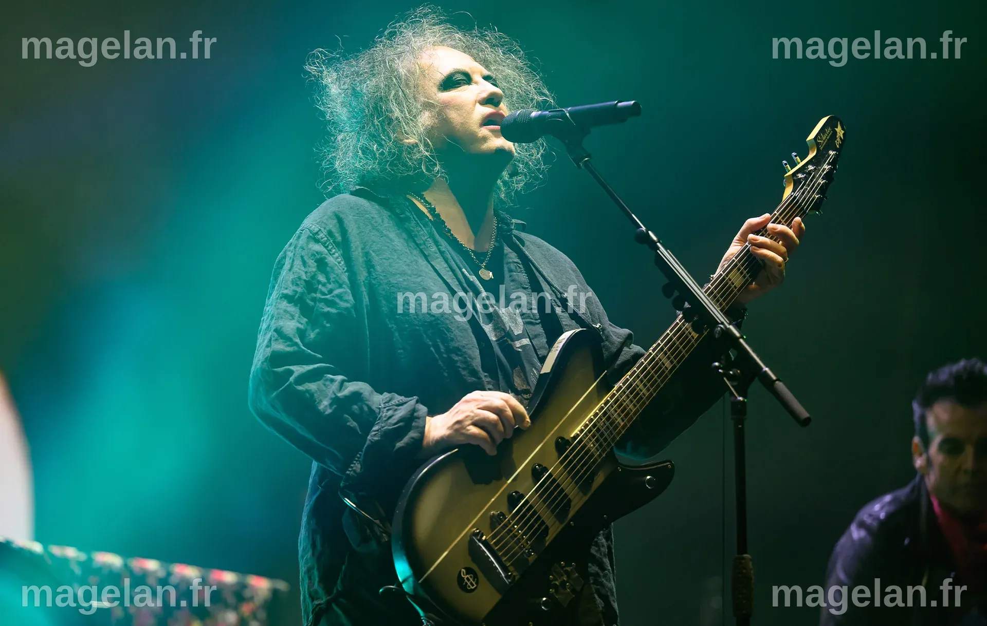 Le PDG de Live Nation aborde la controverse sur la billetterie de The ...