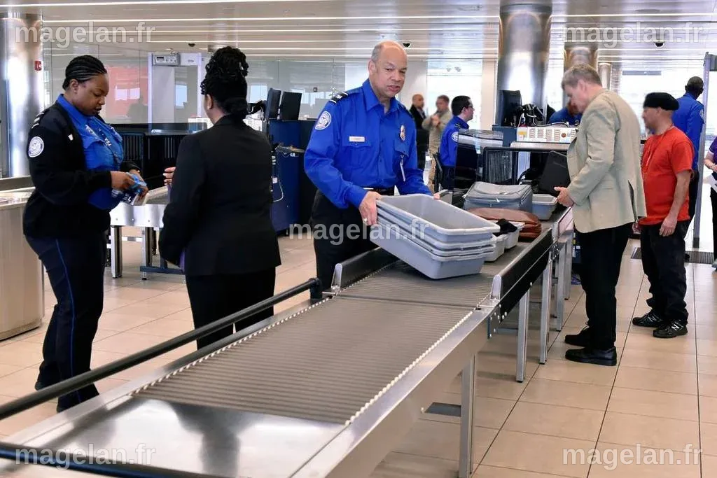 Les 10 objets les plus absurdes trouvés par la TSA aux points de ...