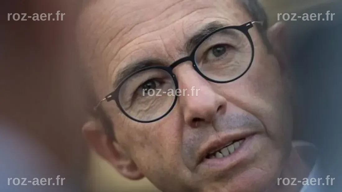 Immigration : Bruno Retailleau plaide pour une 