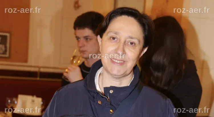 Loin de TPMP, Danielle Moreau partage une vidéo de sa maman et se fait ...