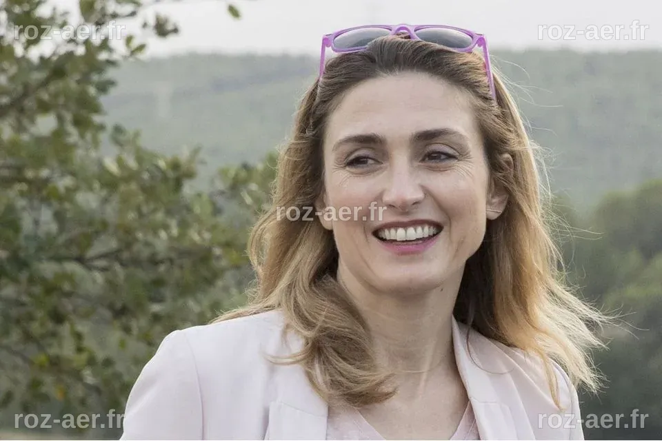 Julie Gayet : qui était son premier amour