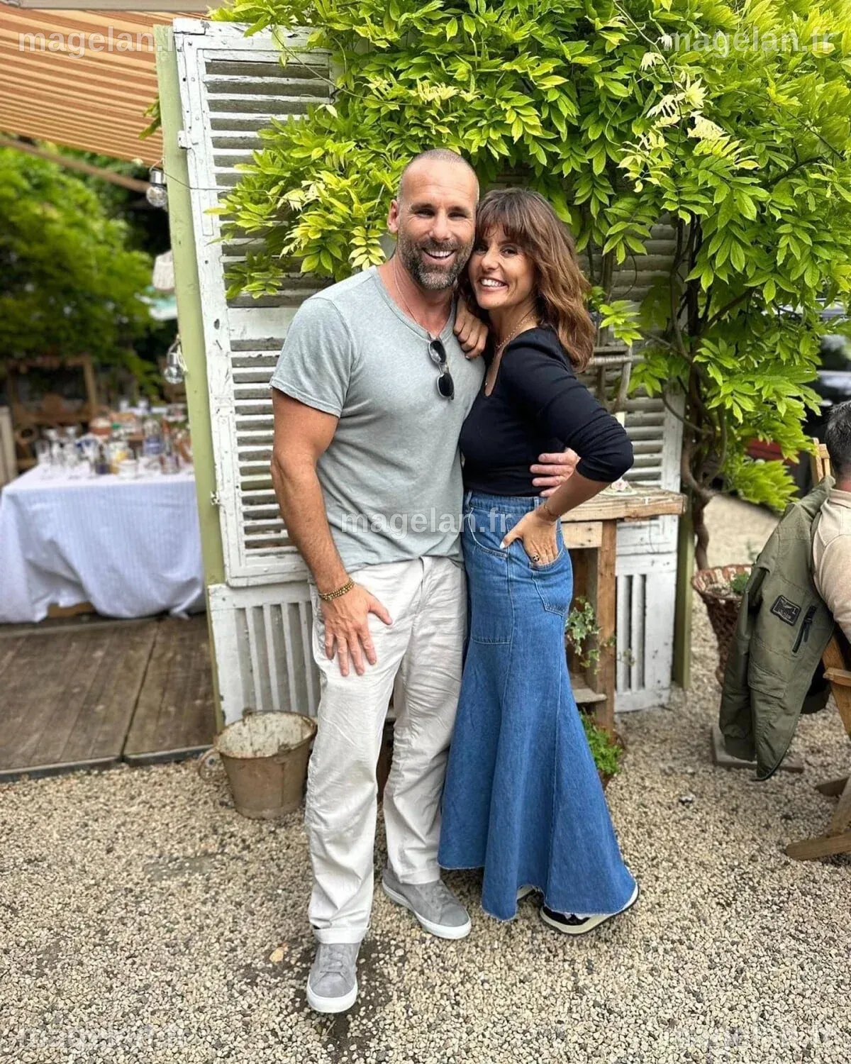 Photo : Faustine Bollaert et son frère partagent un tendre moment de ...