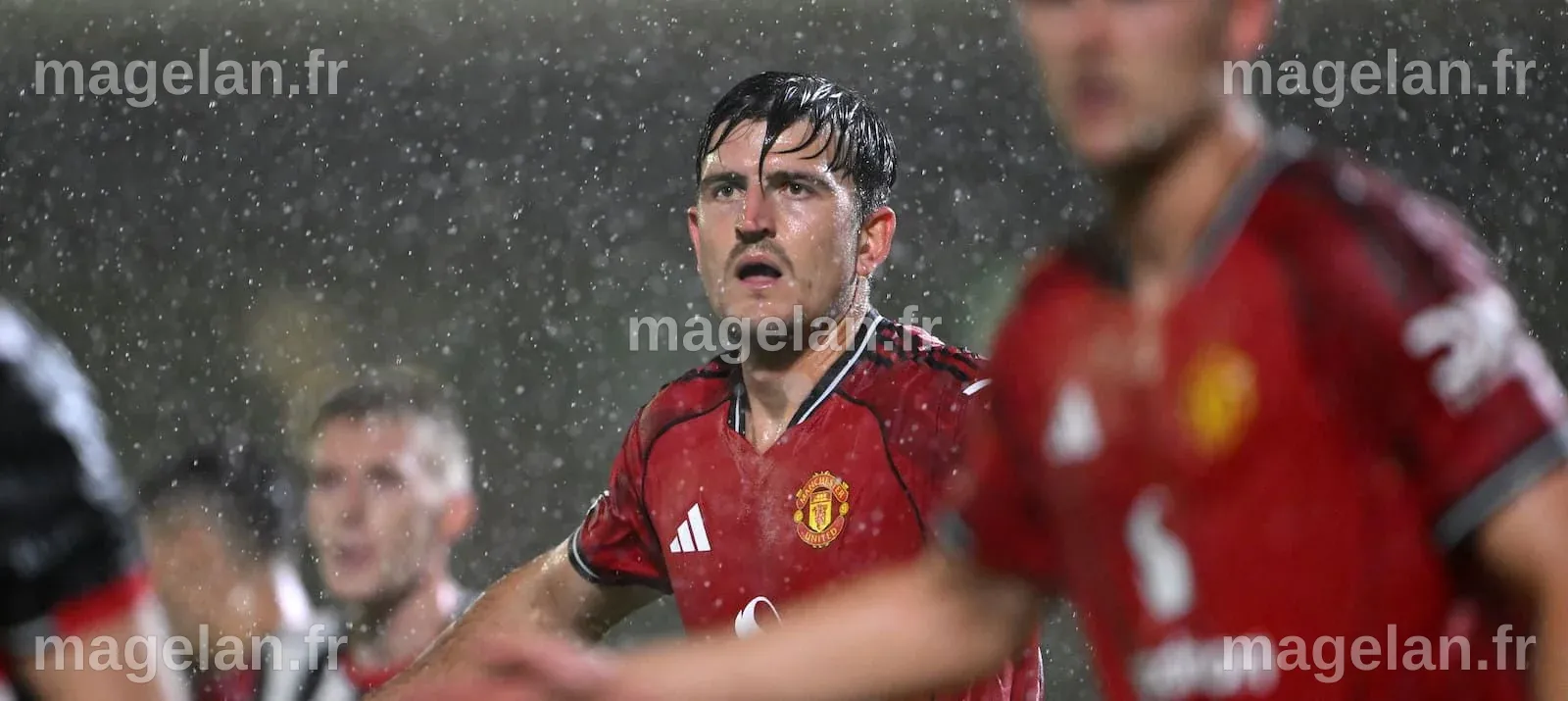 Man United prêt à offrir un nouveau contrat de Maguire sur une ...