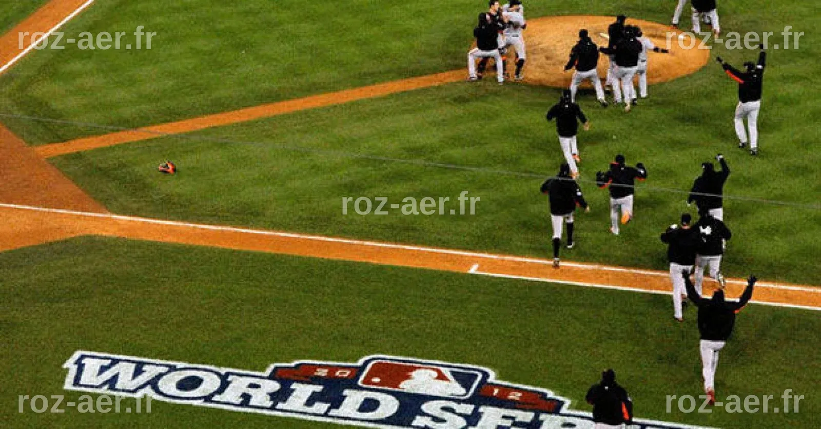 Les Giants de San Francisco décrochent leur première victoire sous Vitello en battant les Padres 3-2 grâce à un homer de Bader