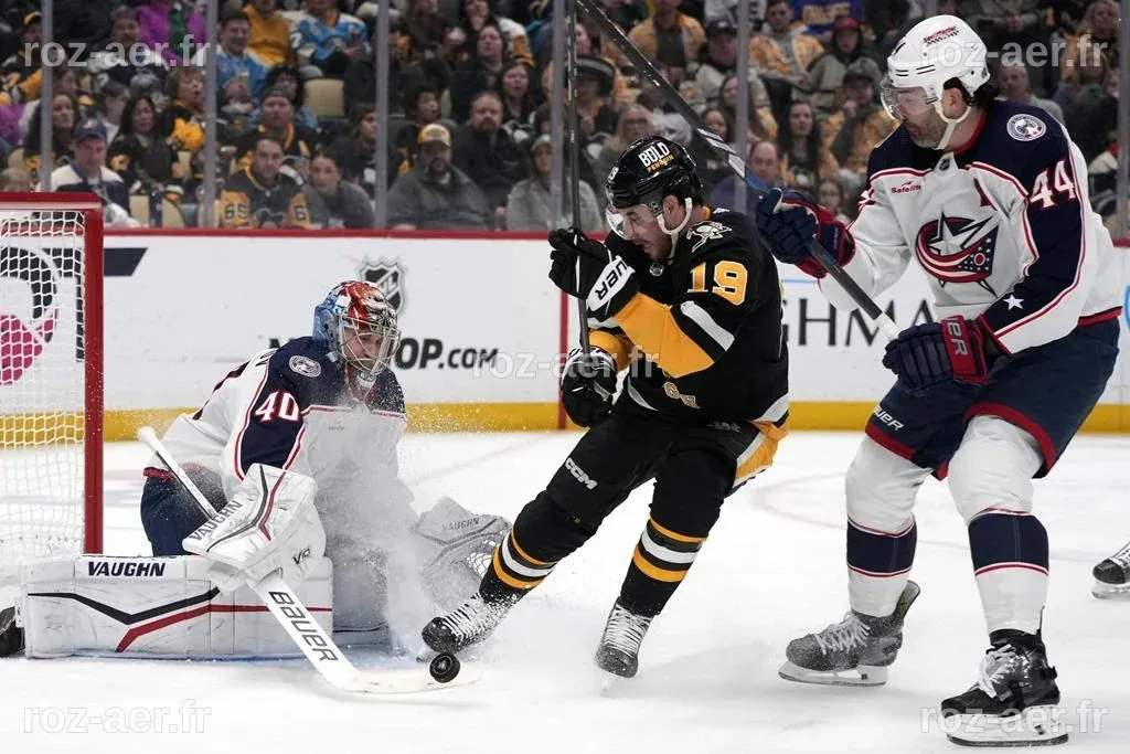 Les Penguins s'imposent face aux Avalanche : Malkin brille avec deux buts dans une victoire écrasante de 7-2