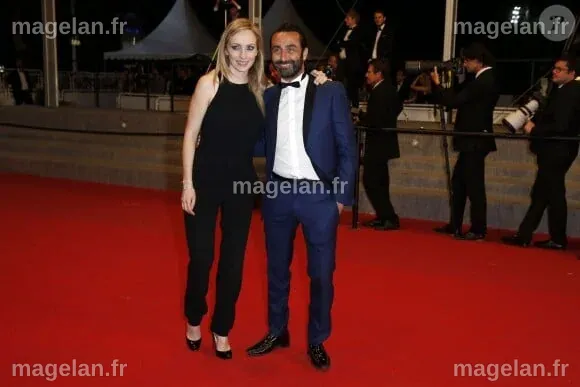 Photo : Olivier Benkemoun et sa femme Anne Denis - Montée des marches ...