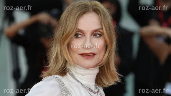 Photo : Isabelle Huppert et Ronald Chammah pendant les JO 2024 - Purepeople