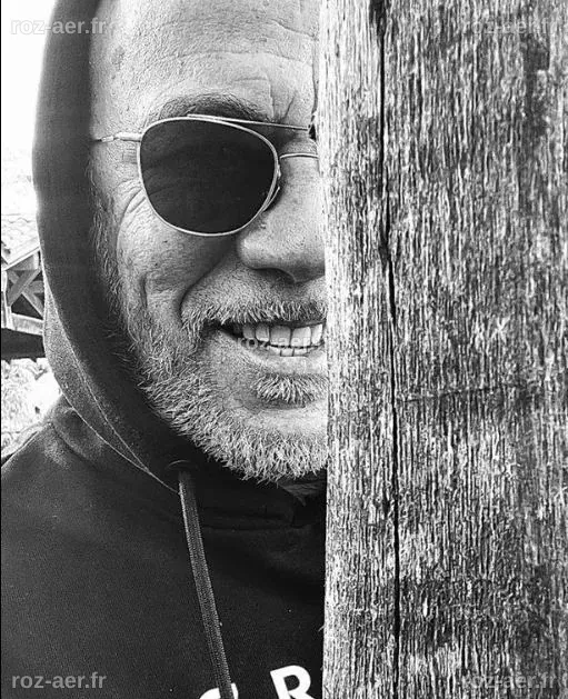 Pascal Obispo Origine Asiatique | Genres musicaux, Musique ...