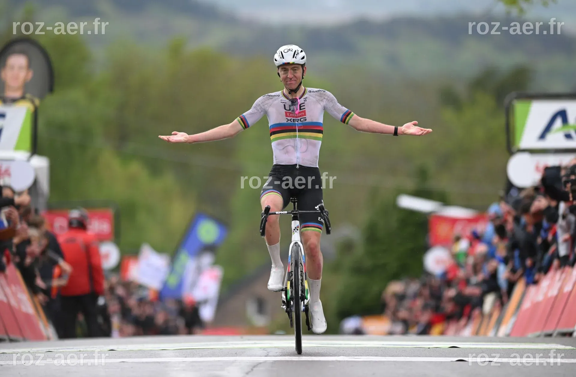 Mathieu van der Poel secures Paris-Roubaix hat-trick after epic duel ...
