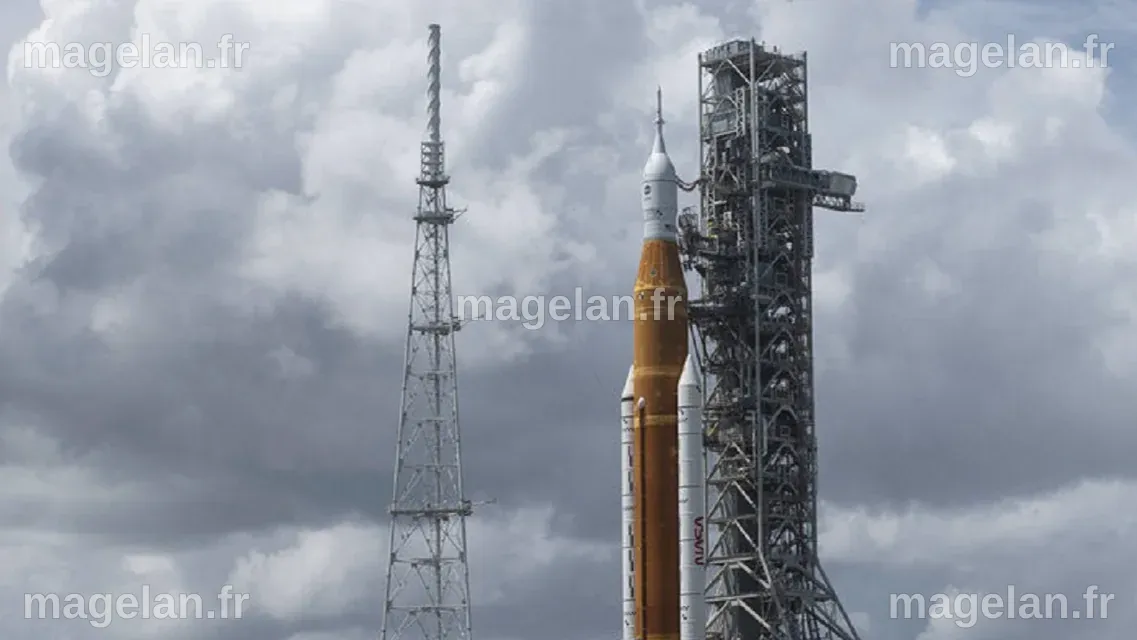 Réparations en cours pour la fusée Artemis II de la NASA, un lancement en avril est envisageable