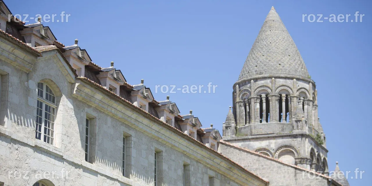 L'Abbaye aux Dames, un voyage musical et historique