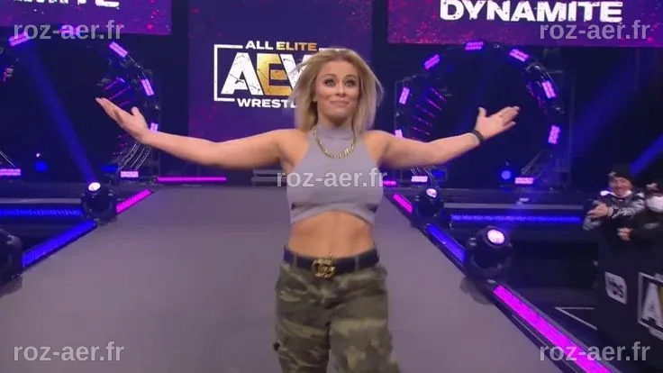 Paige VanZant, ancienne étoile montante de la MMA, surprend aujourd'hui ...