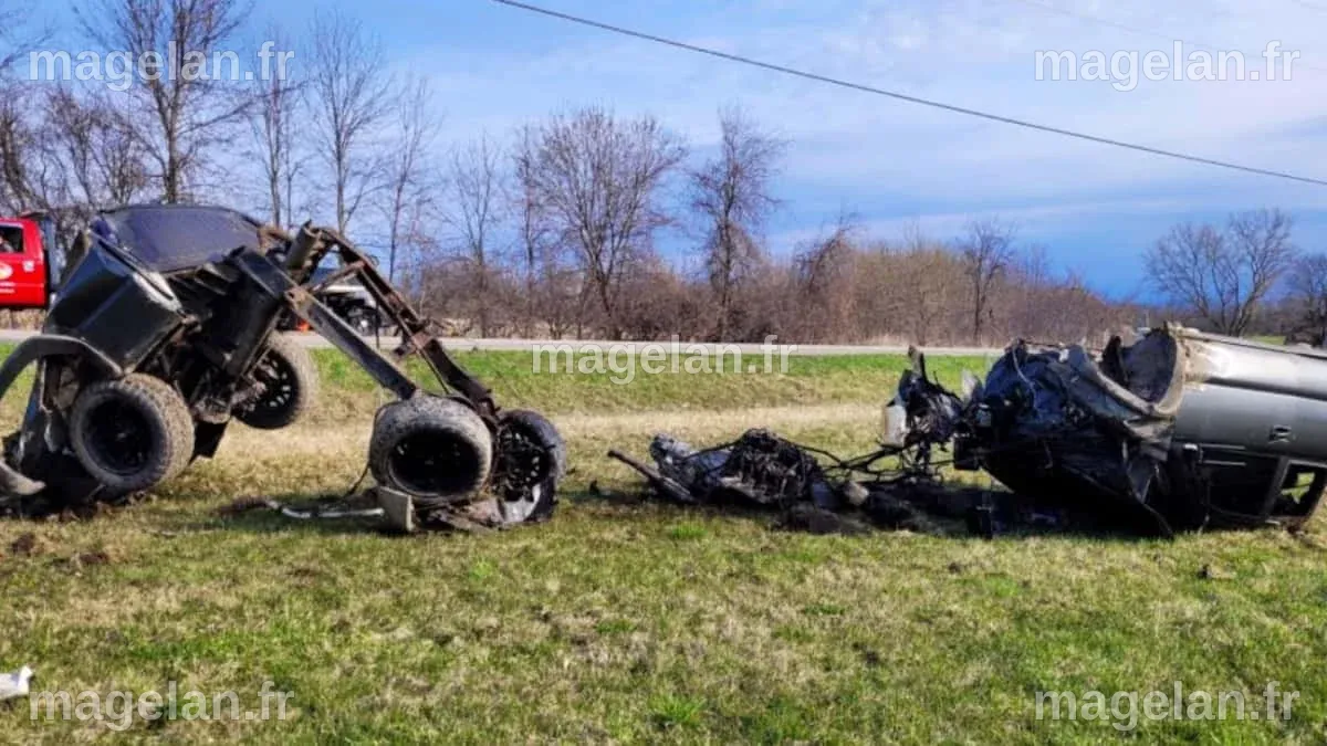 Il sort indemne d'un accident de voiture spectaculaire | TVA Nouvelles