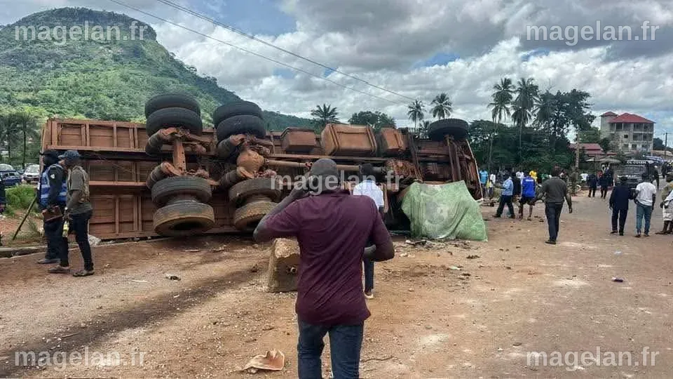 Pont de Manéah : un jeune perd la vie dans un accident impliquant un ...