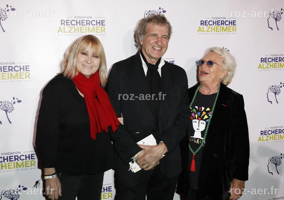 Photo : Julie Leclerc et son mari Gérard Leclerc, Véronique de Villèle ...