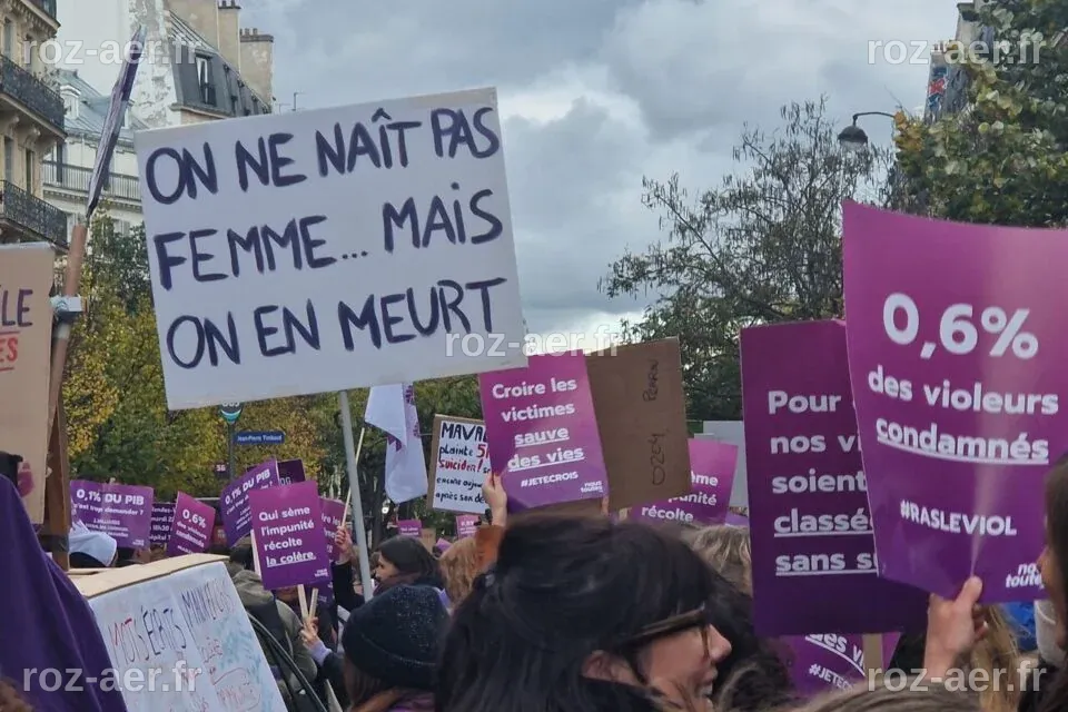 Manifestation à Paris contre les violences faites aux femmes : le ...