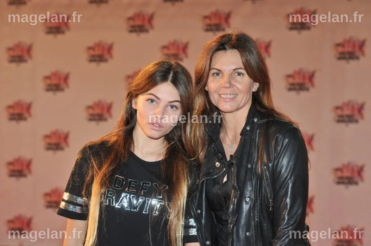 Photo : Véronika Loubry et sa fille Thylane Blondeau - Arrivées à la ...