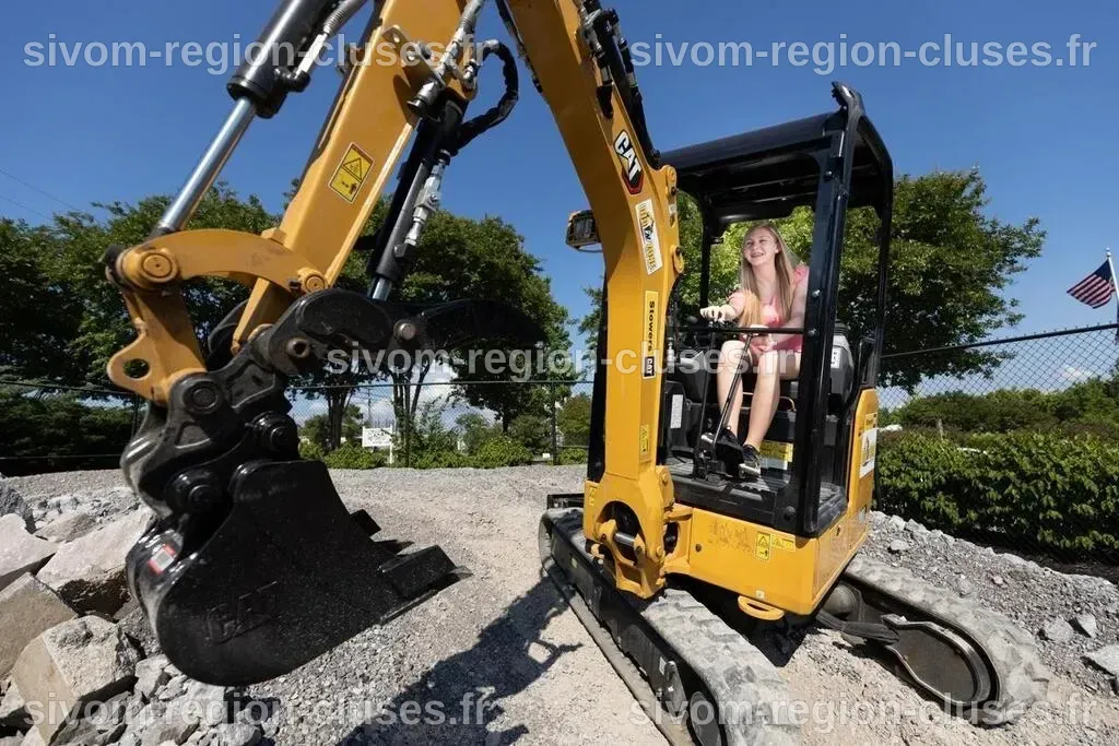 Un parc d’attractions dédié aux engins de chantier va ouvrir ses portes ...