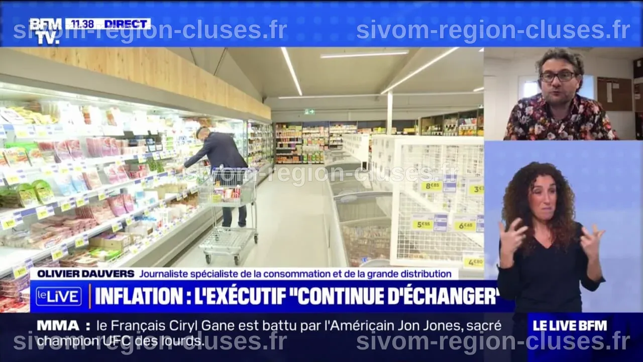 Olivier Dauvers, journalist specializing in mass distribution, on ...