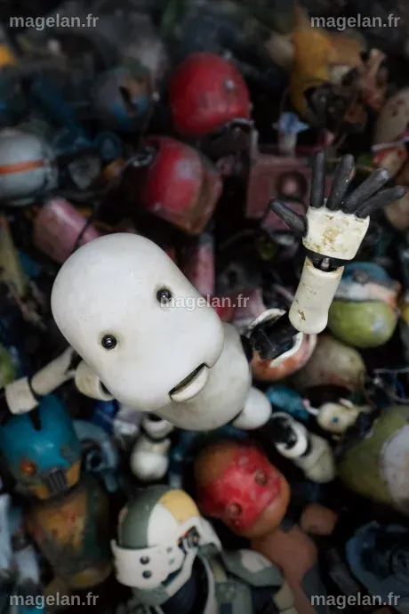 JUNK WORLD · AniList
