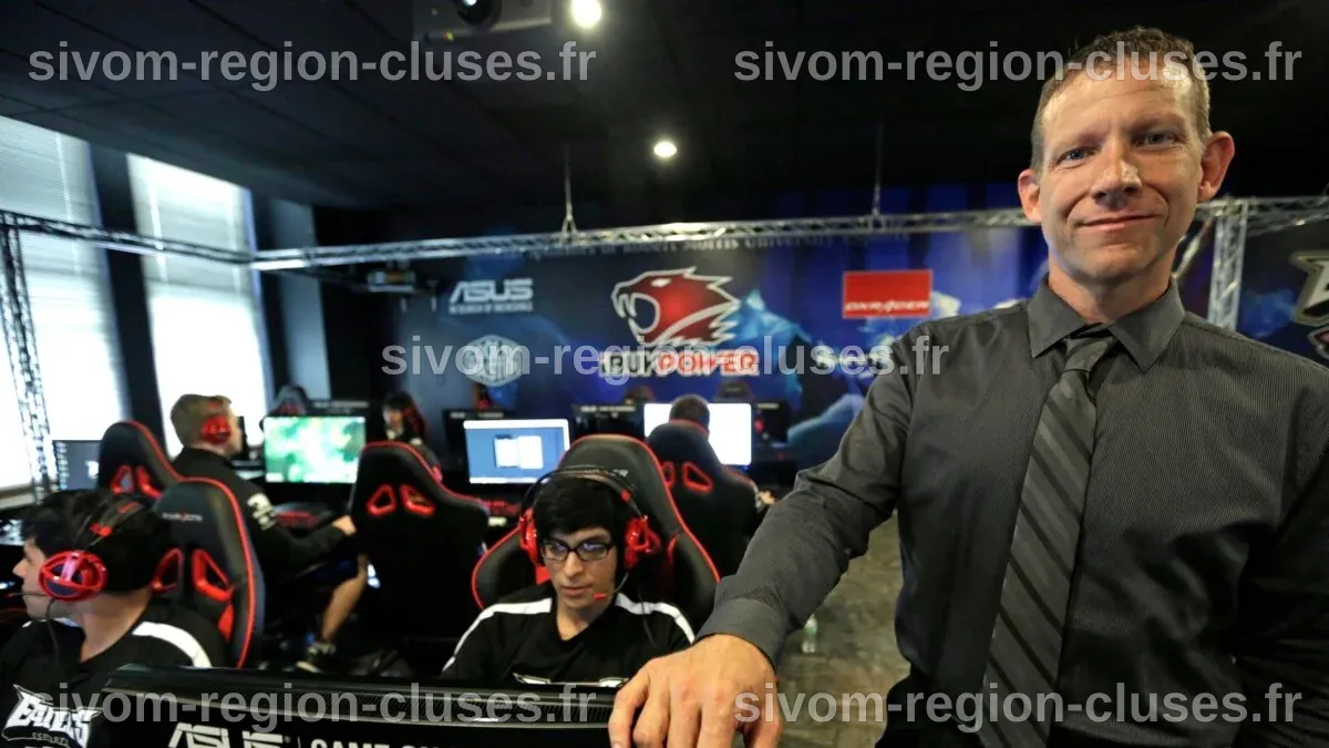 Les clubs de foot à la conquête de l'eSport, nouveau terrain de jeu ...