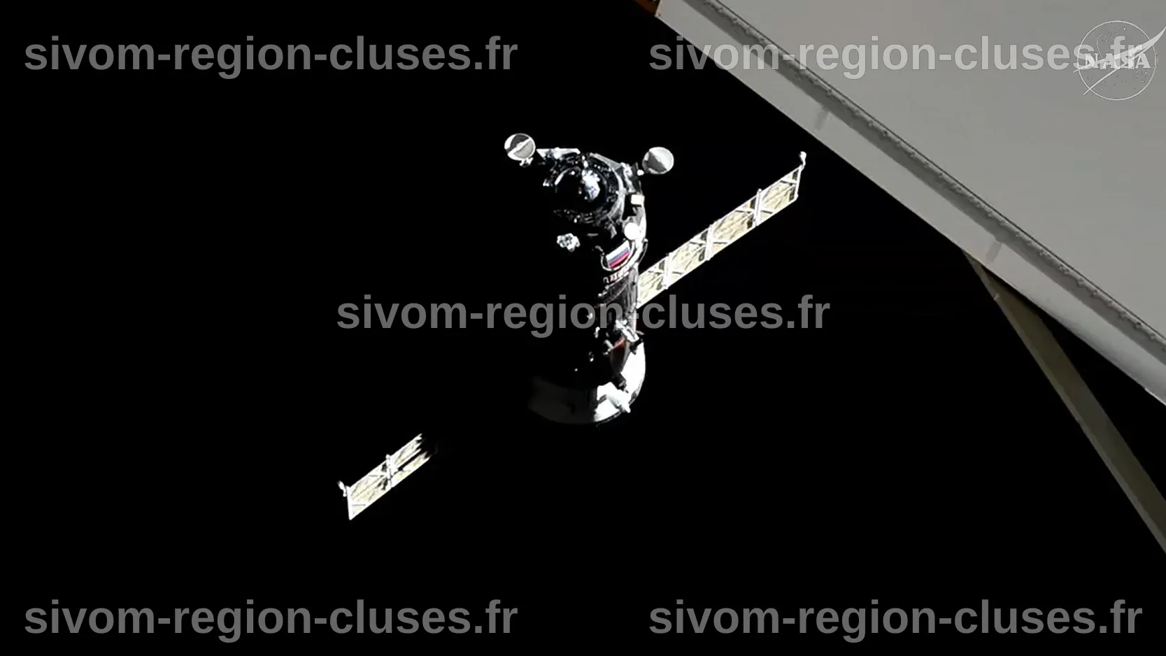 Le vaisseau Progress Cargo accoste à la station – UFRC