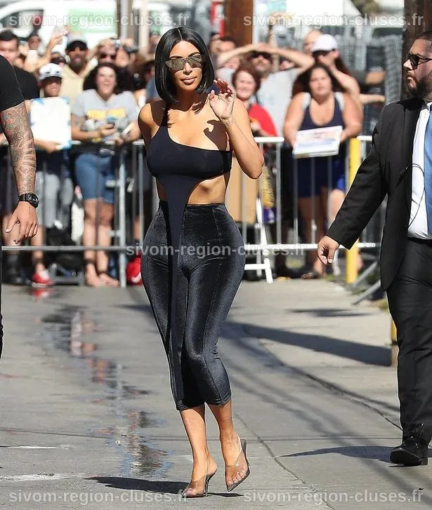 Poids Et Taille De Kim Kardashian - Partager Taille Bonne