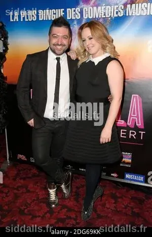 Chris marques et Jaclyn Spencer cors de la générale de la comédie ...