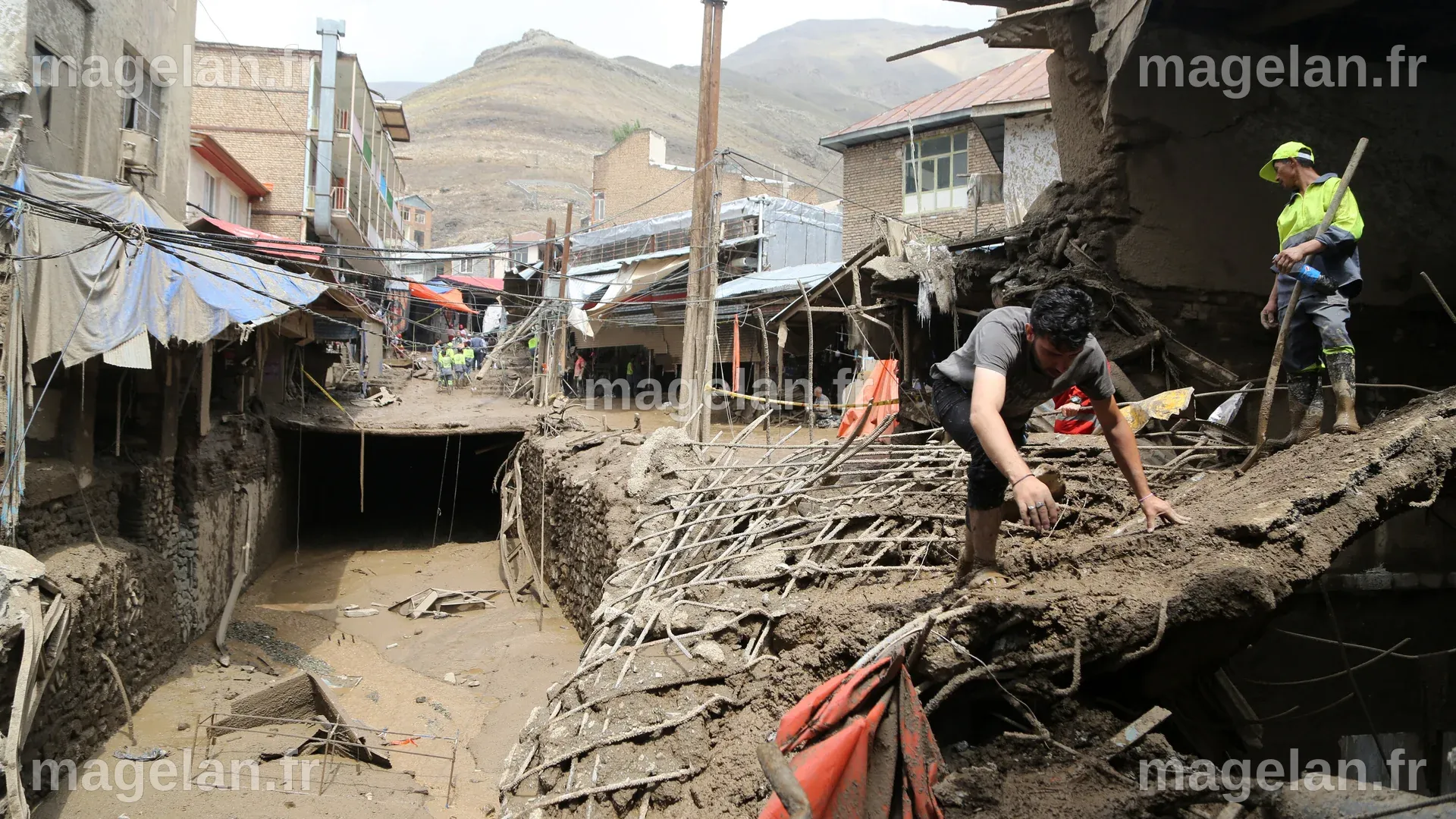 Heavy Rain Causes Deadly Flooding Across Iran - The New York Times