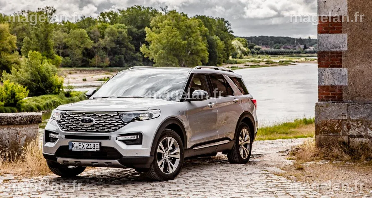 Ford Explorer Plug-In Hybrid : le mastodonte américain à l’assaut du ...