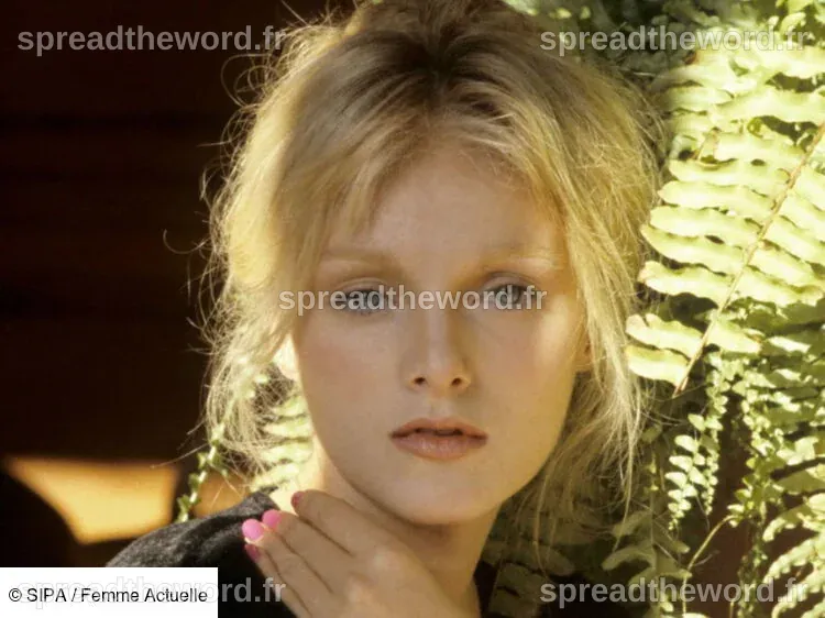 Arielle Dombasle's Instagram, Twitter & Facebook on IDCrawl