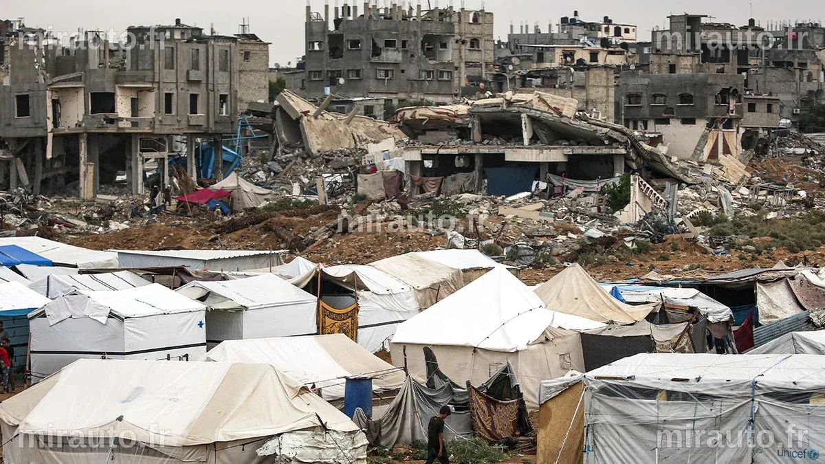 Des experts de l'ONU dénoncent les attaques sur les abris à Gaza et les déplacements forcés en Cisjordanie