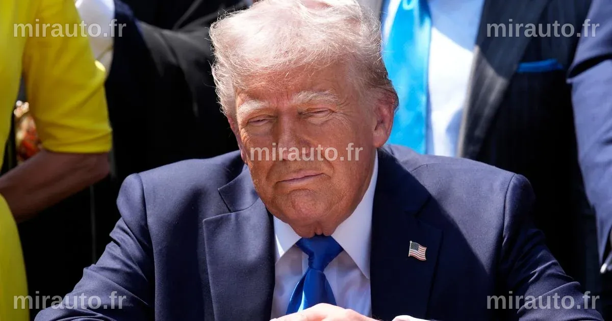 Donald Trump retire une image controversée le représentant en Jésus-Christ : « Je voulais incarner un médecin »