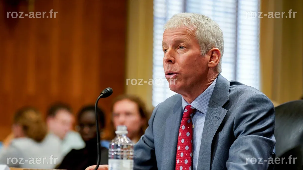 Le secrétaire à l'Énergie Wright admet que les États-Unis avancent dans la mauvaise direction