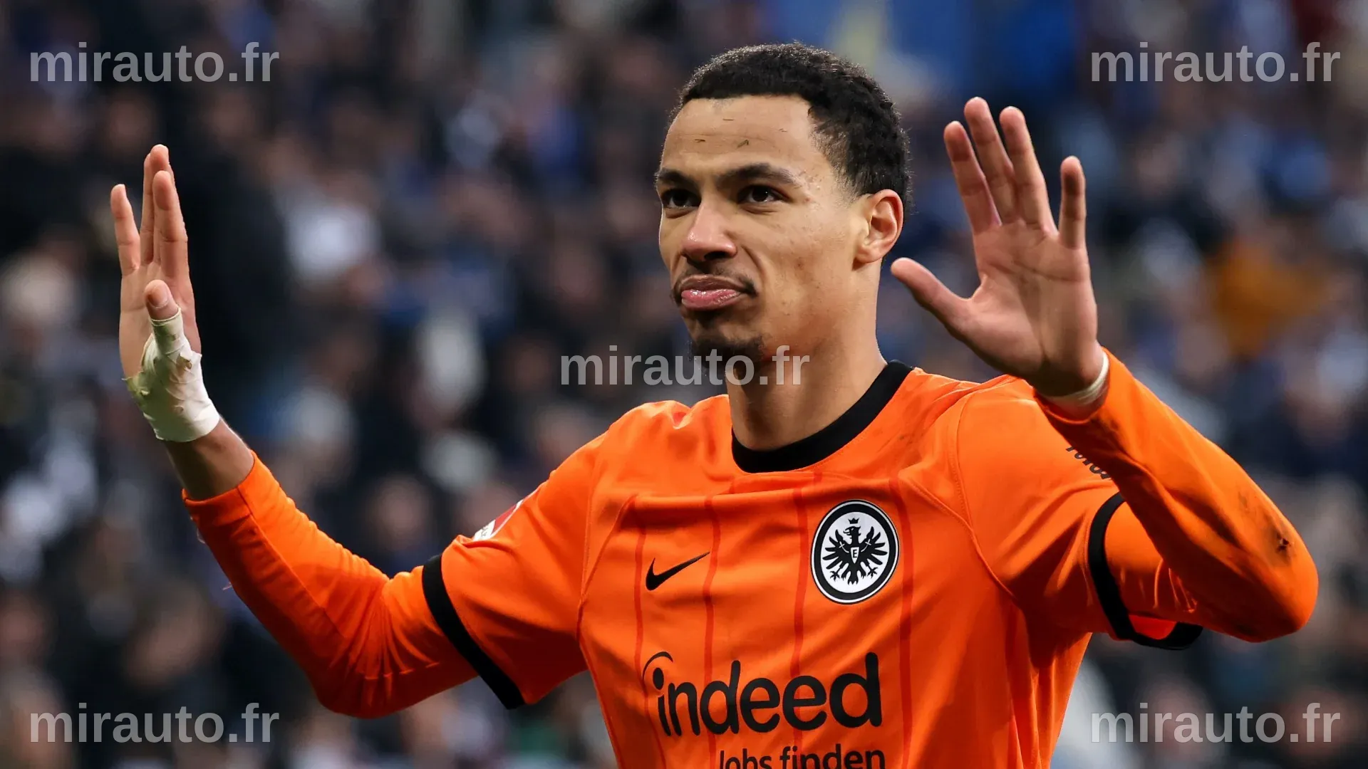Hugo Ekitike : Rupture du tendon d'Achille droit, forfait pour la Coupe du Monde