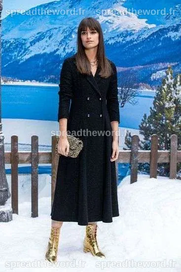 Taille Clara Luciani Archives - La célébrité