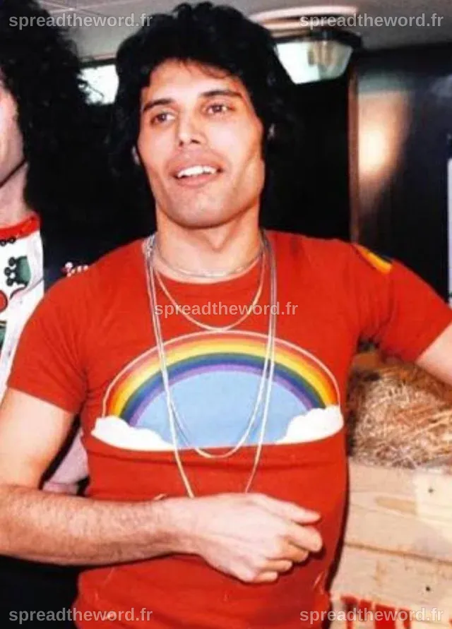 40 Fabulous Vintage Photographs of a Young Freddie Mercury in the 1970s ...