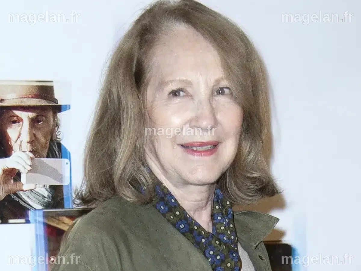 Nathalie Baye : Cette maladie dont souffre l'actrice depuis toujours et ...