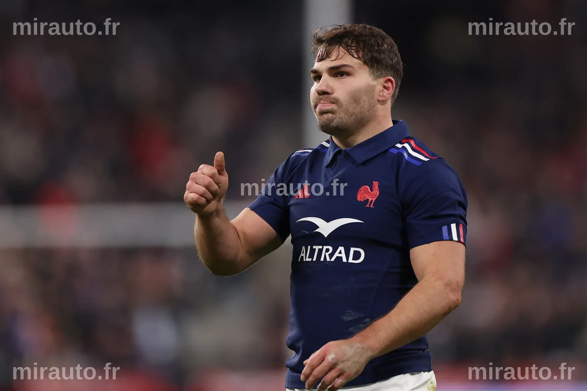 François Ratier : Trouver l'Équilibre entre le Tournoi des Six Nations 2026 et la Coupe du Monde 2029 pour les Bleues