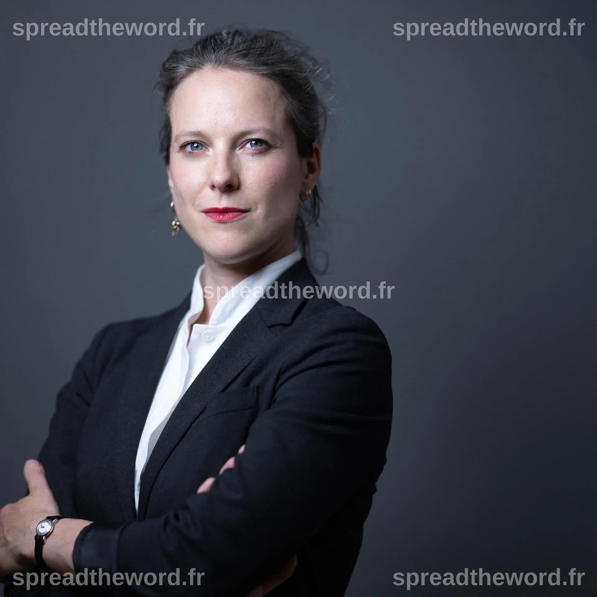 Nouveau Front Populaire : comment Lucie Castets profite de la période ...