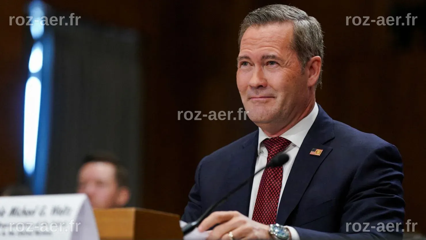 L'ambassadeur de Trump à l'ONU, Mike Waltz, affirme que bombarder les ponts et centrales électriques en Iran ne constituerait pas un crime de guerre