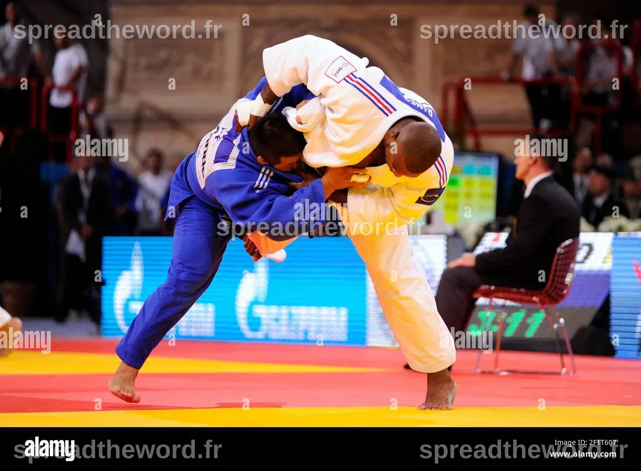 Teddy riner judo world 2011 hi-res stock photography and images - Alamy