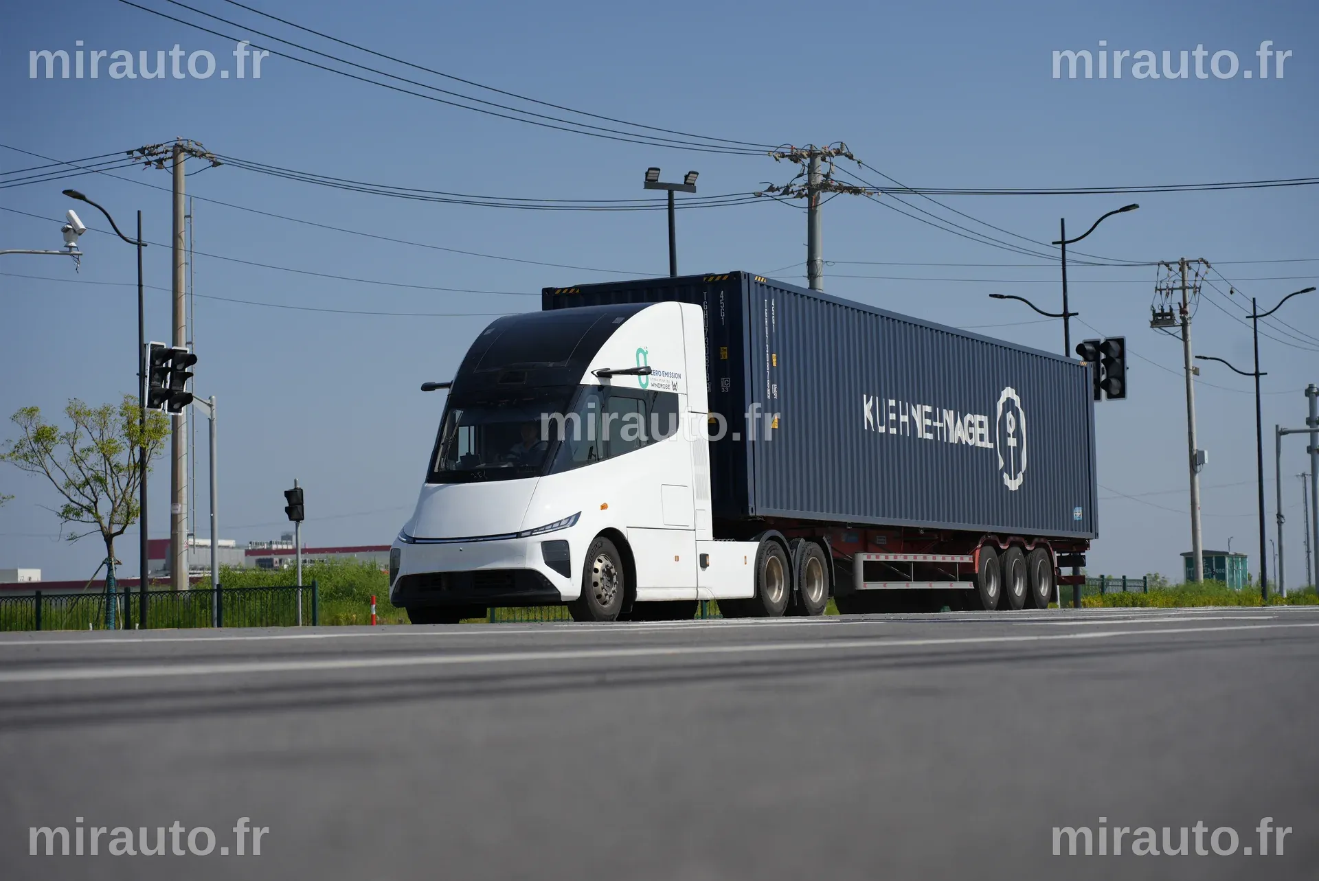 Camions électriques : une start-up chinoise bouscule le marché français