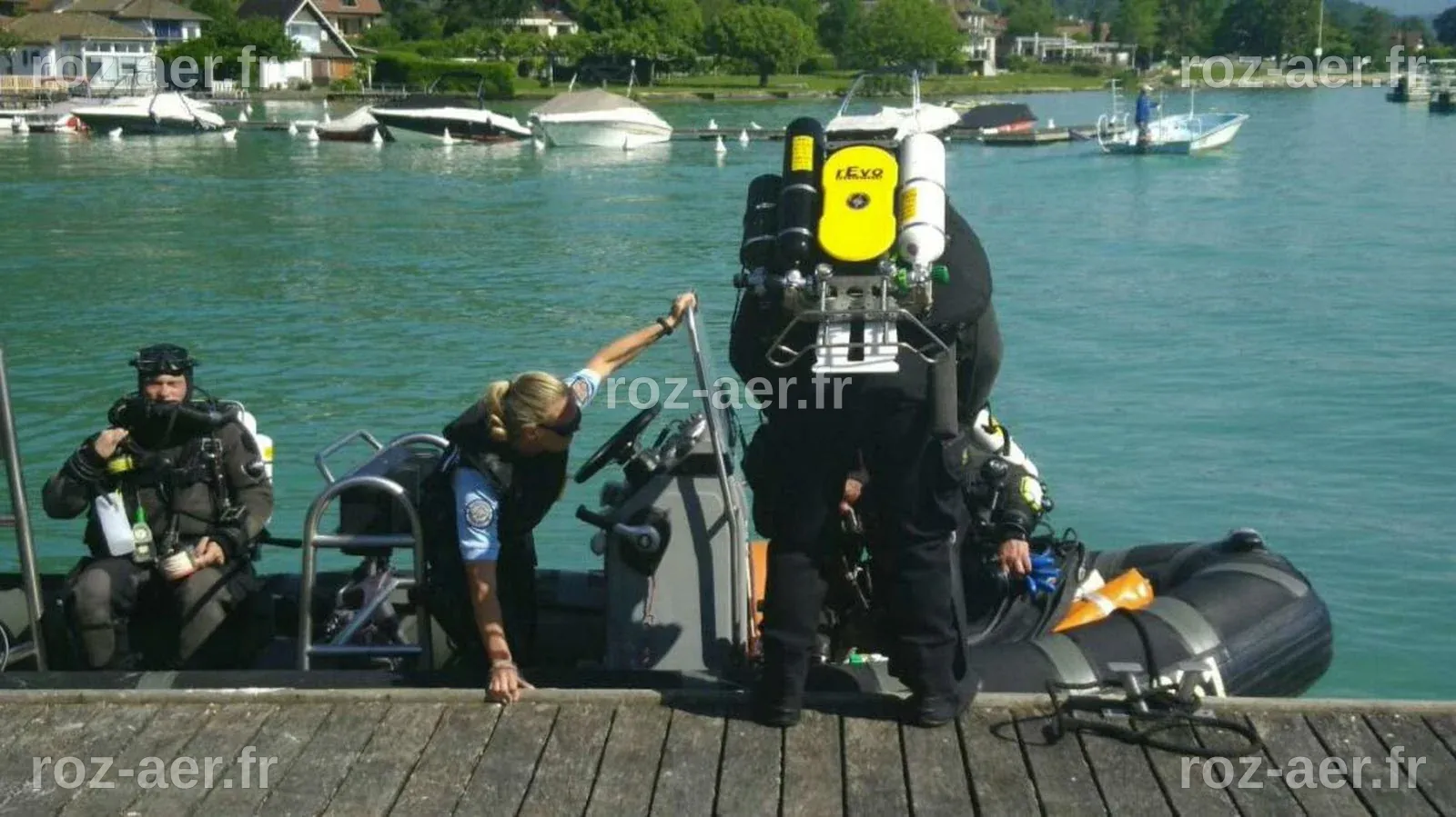 Un jeune sauvé des eaux après avoir sauté d'un quai à Seattle