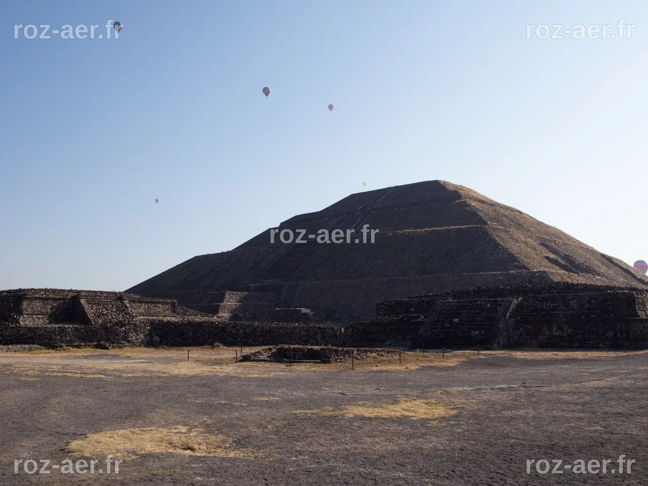 Les grandioses Pyramides de Teotihuacan