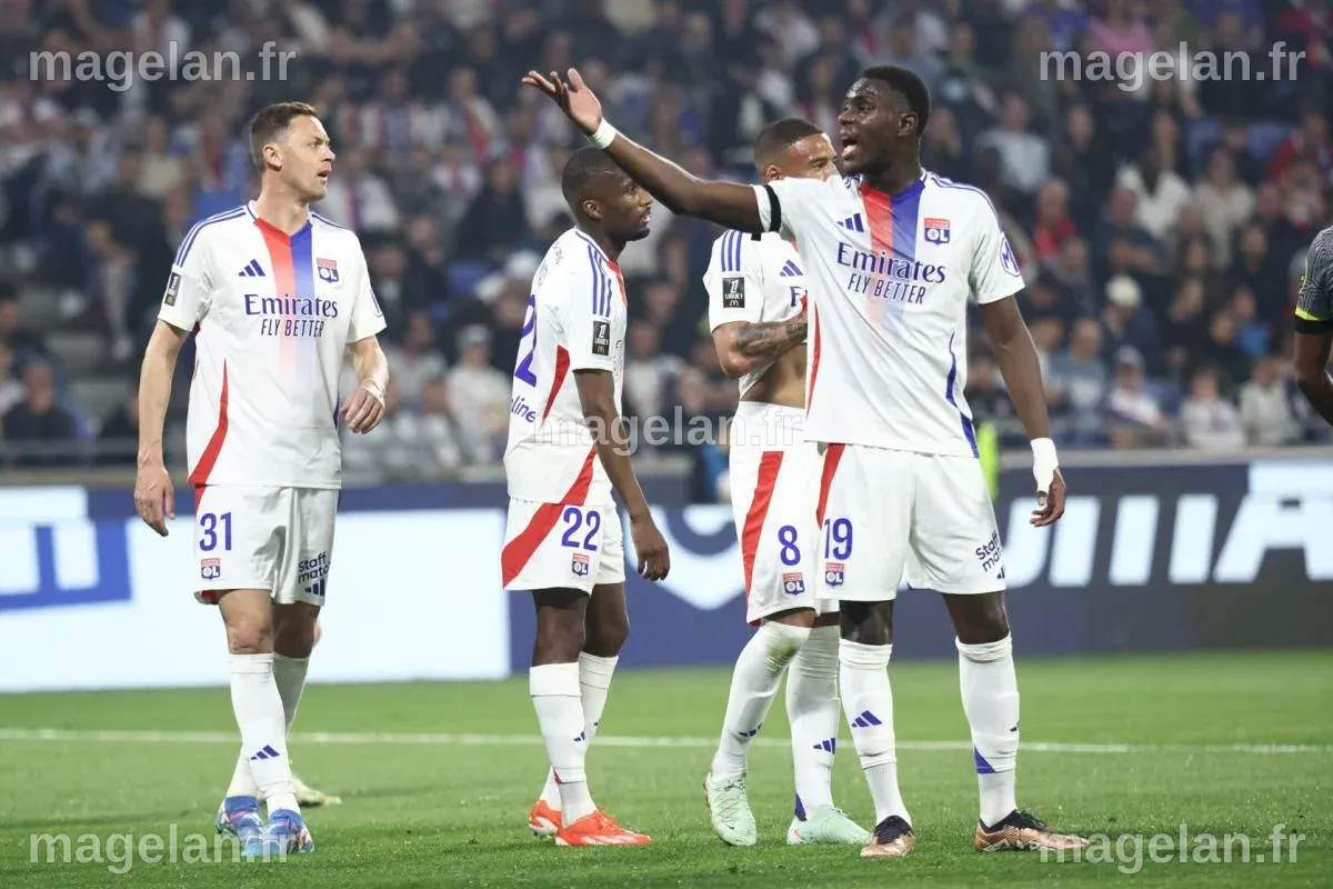 Moussa Niakhaté, après la victoire de l'OL contre Lille : « On est ...