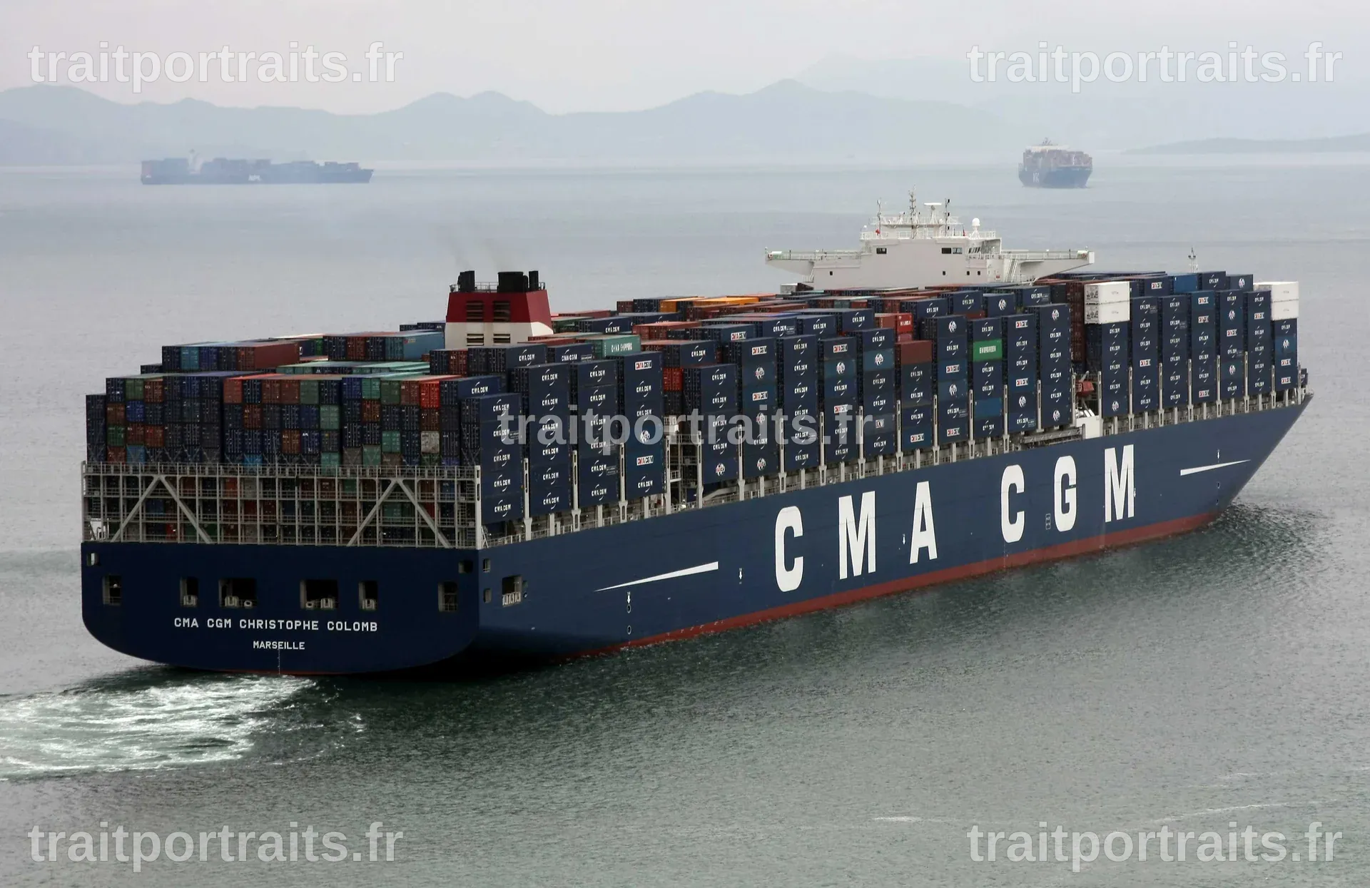 Un navire de CMA CGM ciblé par des tirs de semonce dans le détroit d'Ormuz