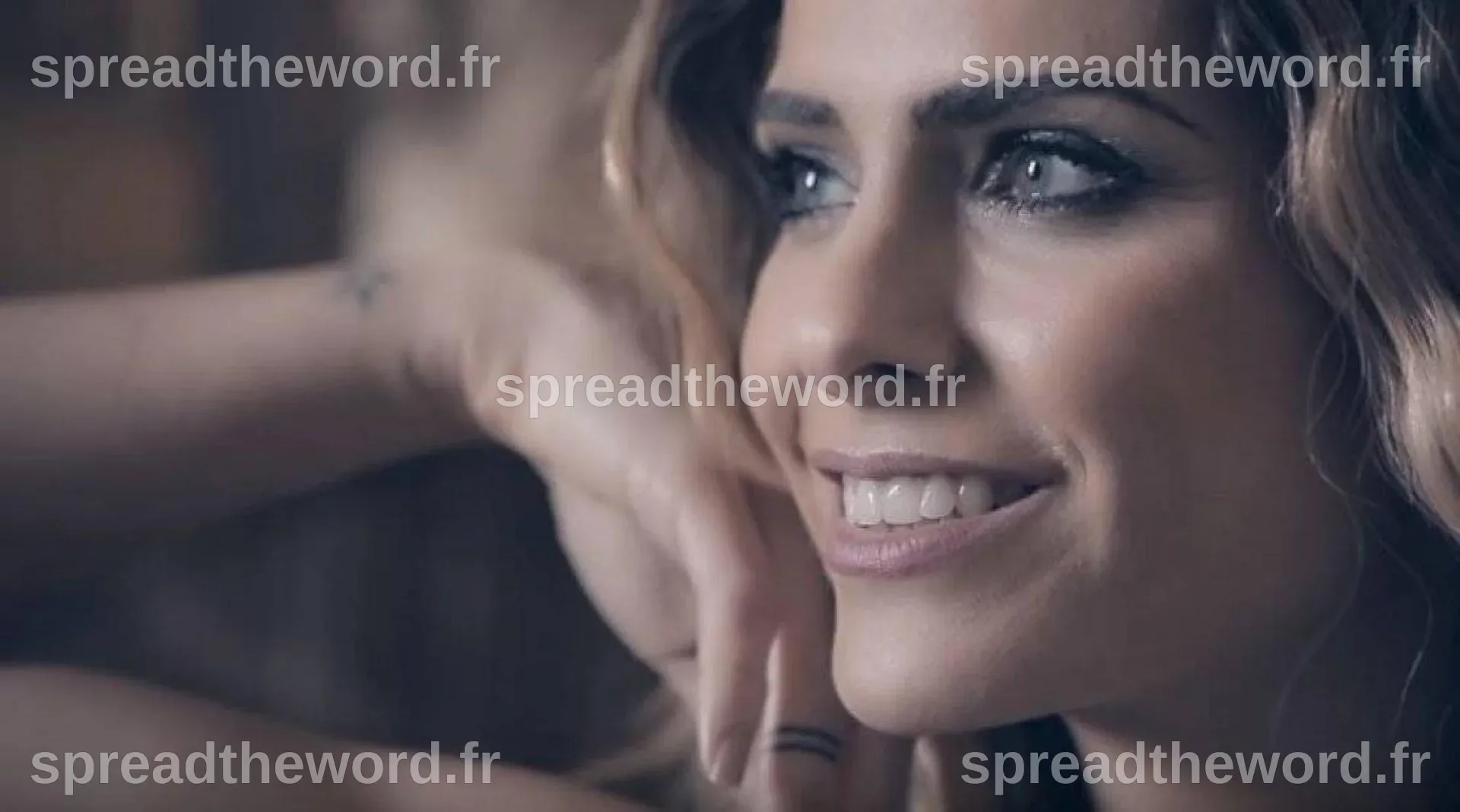 A quoi ressemblait Clara Morgane à l'âge 15 ans? (photo) | FranceSoir
