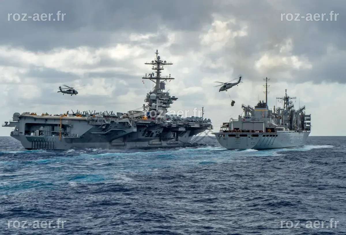Le porte-avions américain Abraham Lincoln est arrivé au Moyen-Orient ...