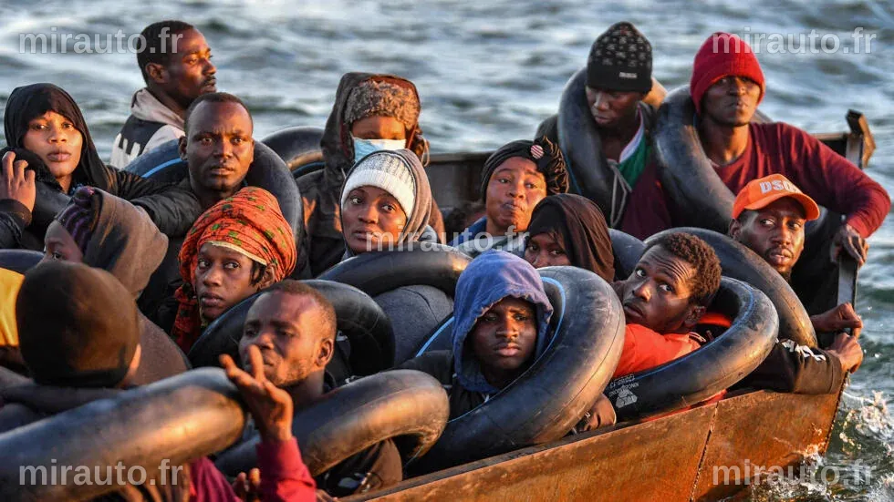 World Press Photo 2026 : La puissante image d'une famille de migrants séparée par l'ICE remporte le premier prix